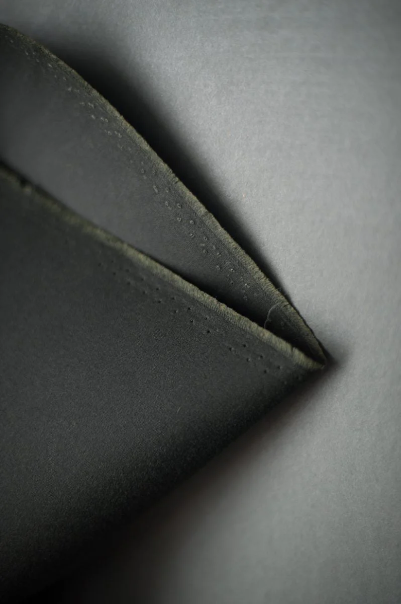 British Cotton Traditional Oilskin - Khaki - Merchant & Mills - Image 3