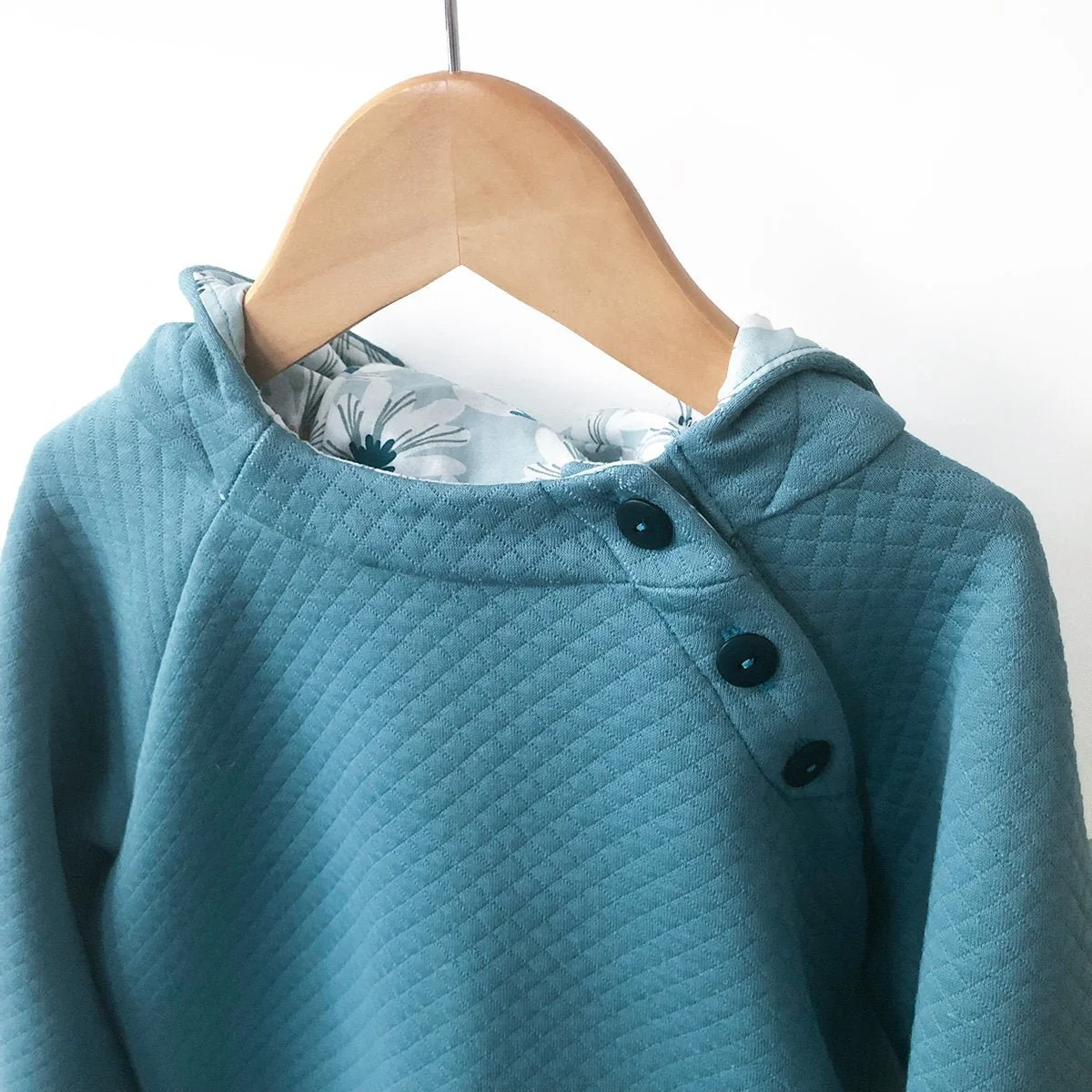 Charlie Hoodie Sewing Pattern - Kids 3/12Y - Ikatee - Image 2