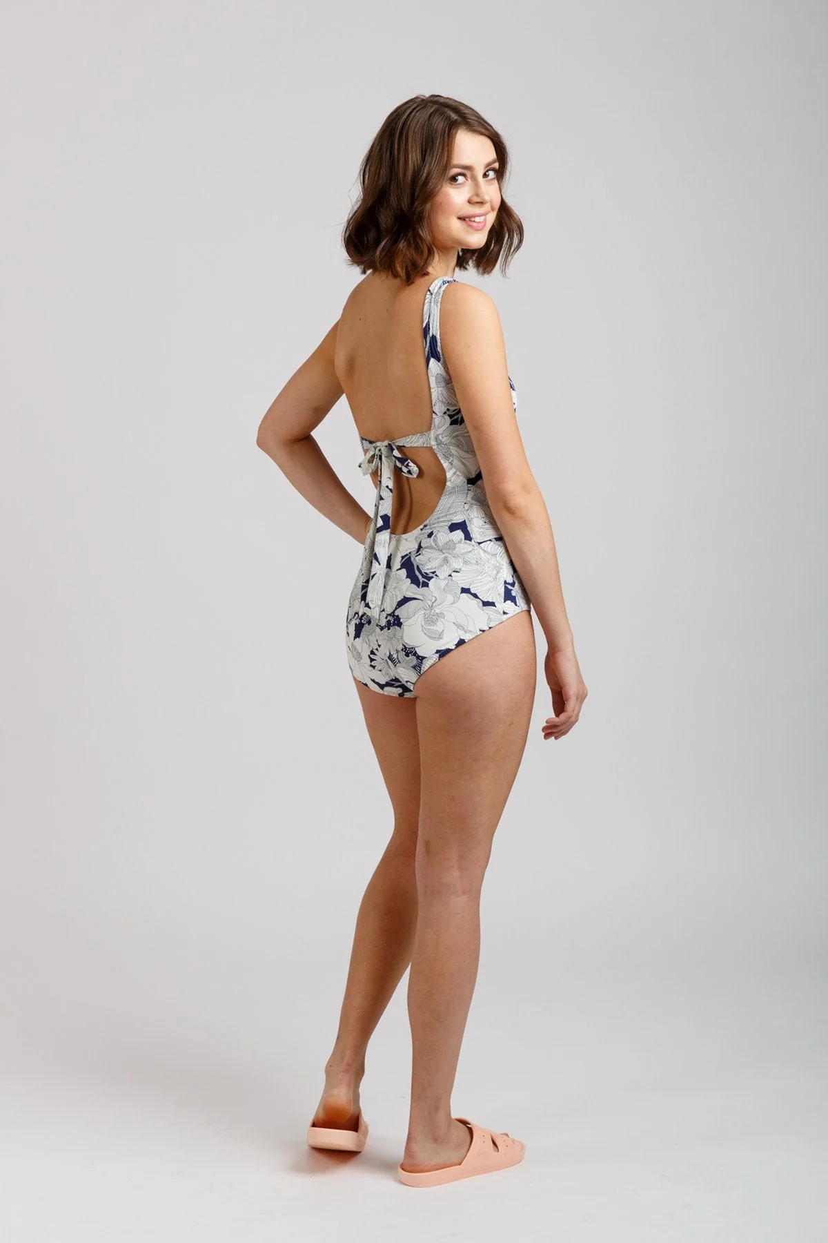 Cottesloe Swimsuit - Megan Nielsen Patterns - Sewing Pattern - Image 8