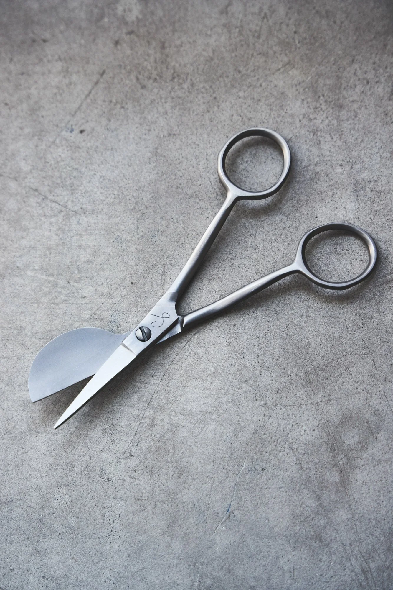 Duckbill Scissors - Steel - Sewply - Image 5