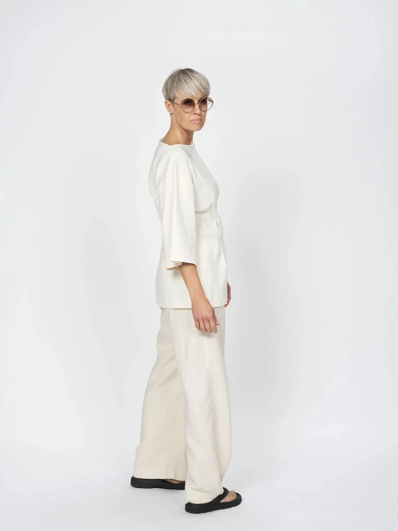 Fitted Waist T-Shirt Pattern - The Assembly Line - Image 4
