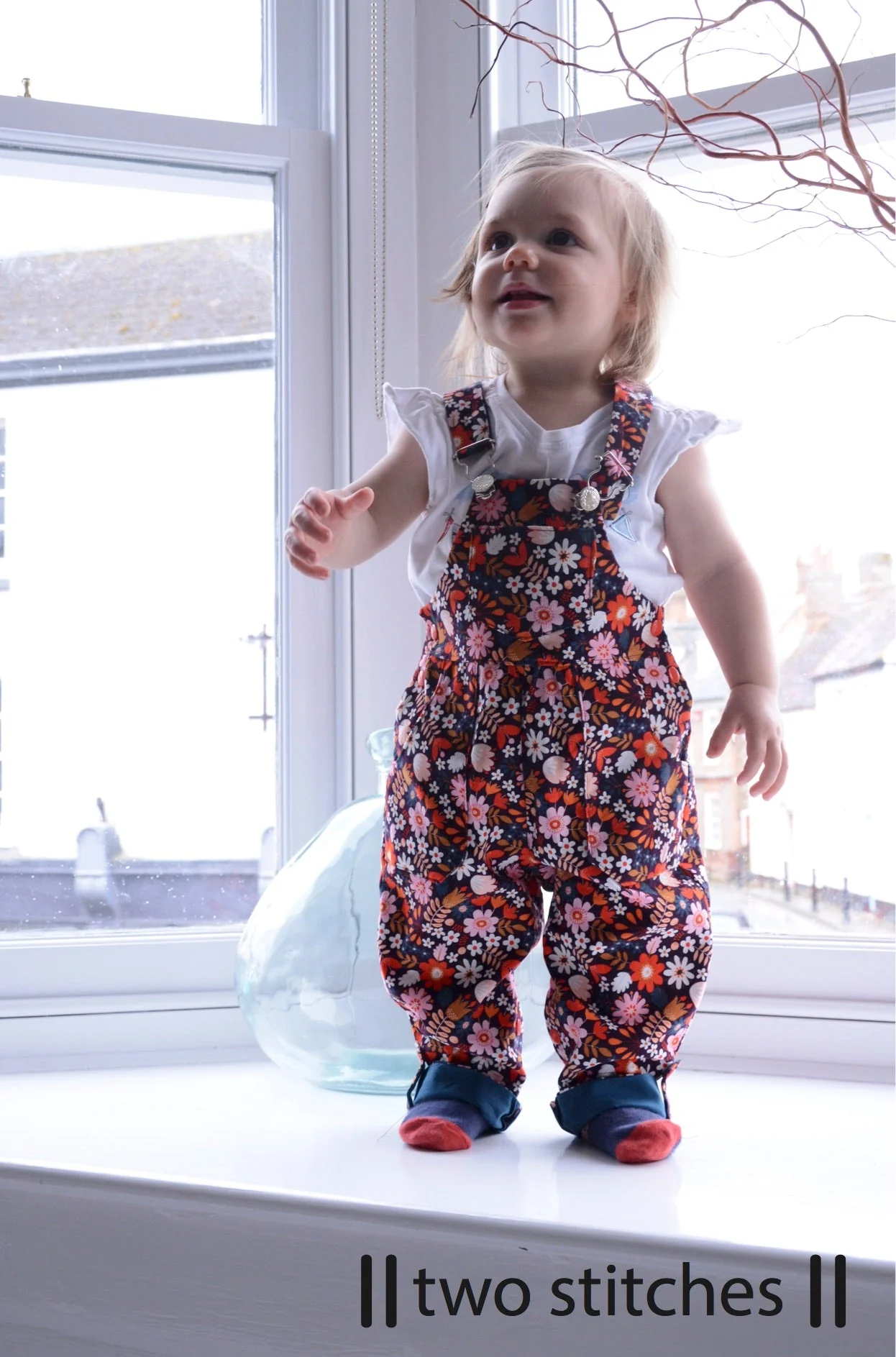 Frankie Dungarees & Dress (6mo-2years) - Kids Paper Sewing Pattern - Two Stitches Patterns - Image 2