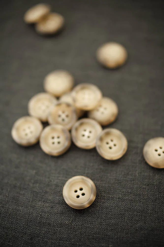 Mottled Recycled Paper Button - Merchant & Mills - 20mm