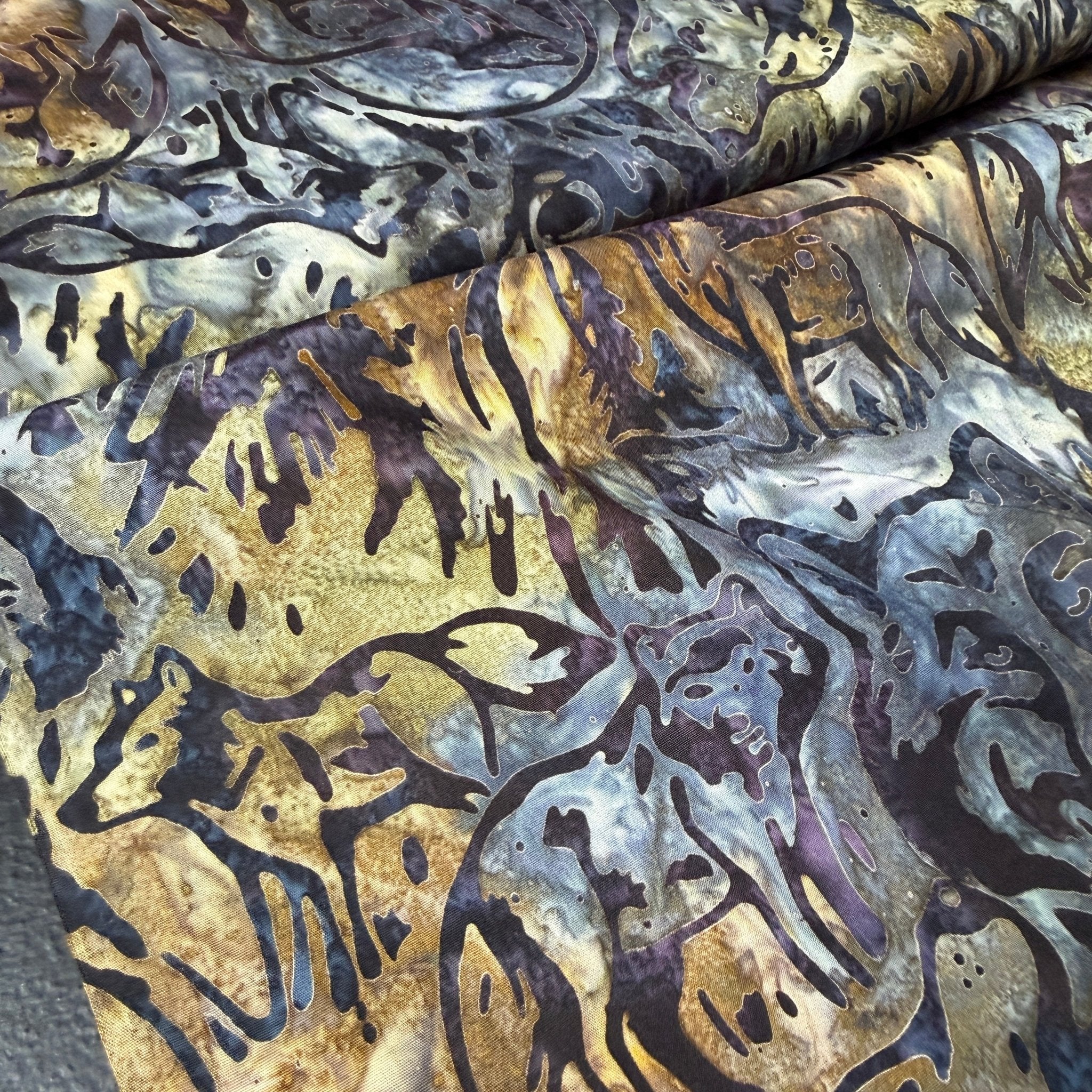 Poplin Print - Wolves - Deadstock