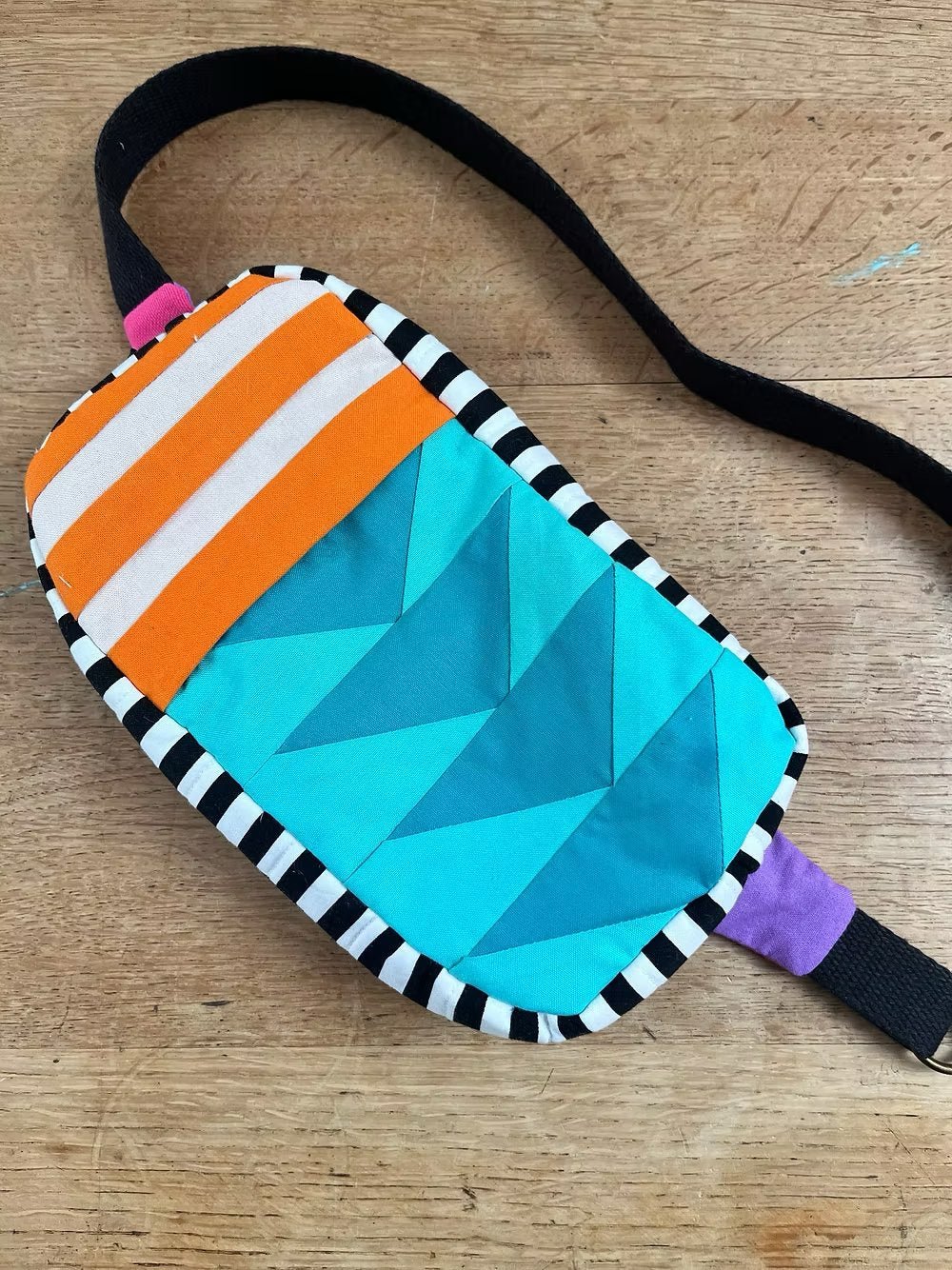 Sidlesham Belt Bag Paper Pattern - Two Stitches Patterns - Image 4