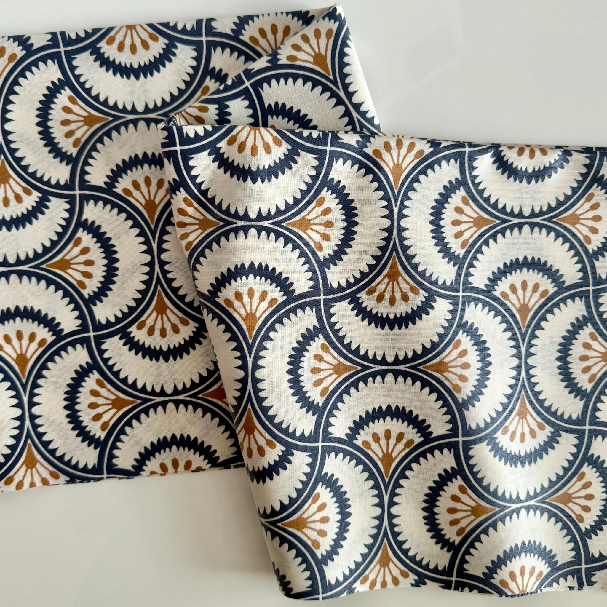 Sweet William Scallops - Taya Cosgrove for Cloud9 Fabrics - Broadcloth with Matte Laminate