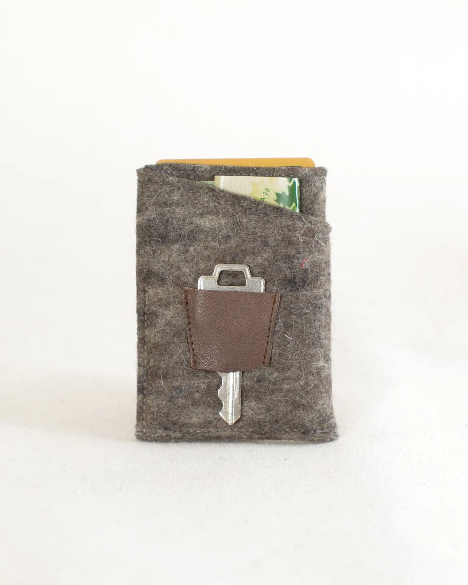 The Card Wallet PDF Sewing Pattern - Thread Theory - Image 3