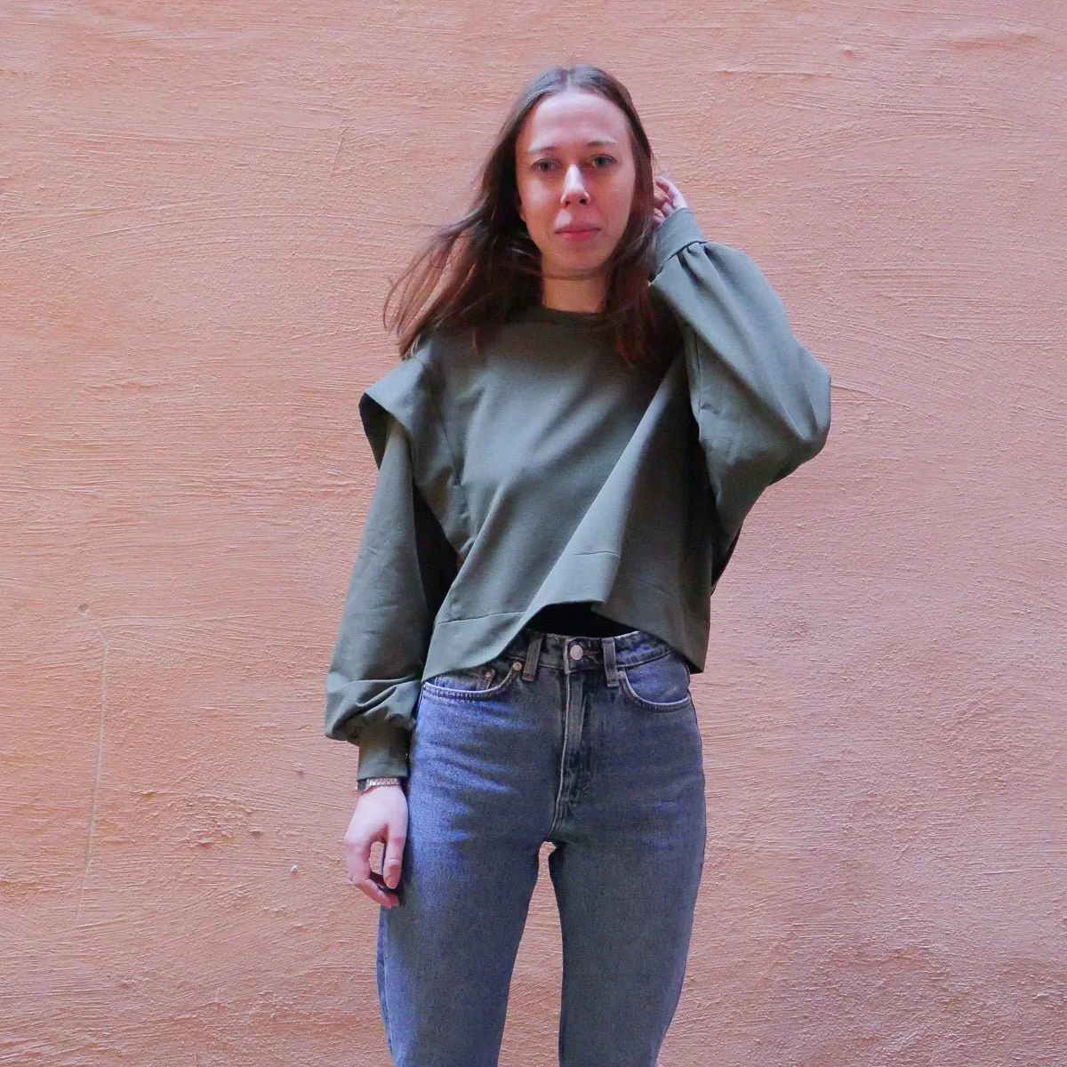 Vancouver Sweatshirt Mum Sewing Pattern - Ladies 34/52 - Ikatee - Image 9
