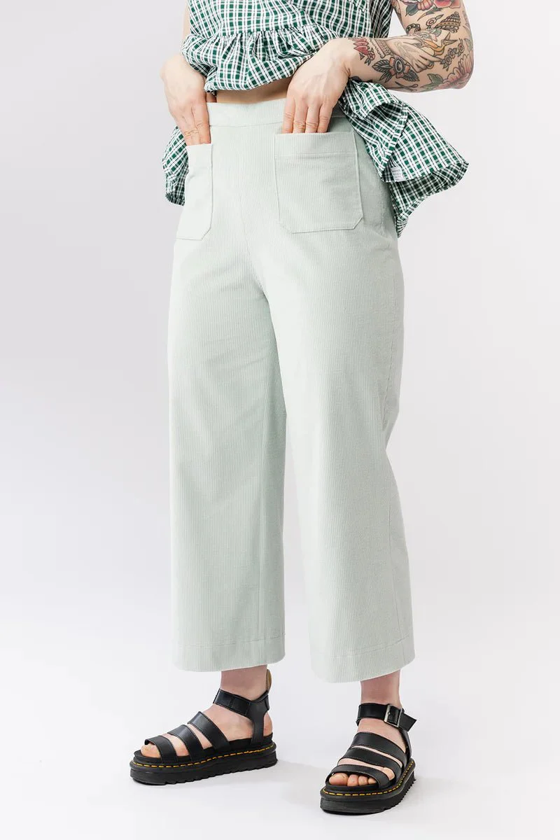 Verso Trousers & Shorts - Named Clothing - Sewing Pattern - Image 4